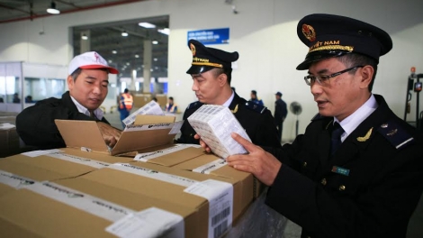 Kiểm tra chuyên ngành, giảm thời gian thông quan hàng hóa (1/3/2016)