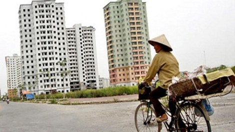 Ngân hàng Nhà nước vừa khẳng định khoản tiền vay mà khách hàng giải ngân từ trước ngày 1-6 tới, sẽ được hưởng lãi suất ưu đãi của chương trình suốt thời gian khách hàng vay, tối đa 15 năm (Thời sự trưa 12/3/2016)