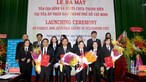 Tòa án gia đình và người chưa thành niên – Bước đột phá để xây dựng hệ thống tư pháp thân thiện với người chưa thành niên (13/4/2016)