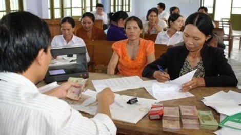 Kinh tế ngày 8/9/2014: Vốn vay ưu đãi cho hộ mới thoát nghèo.