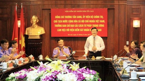 Thời sự chiều ngày 25/8/2014: Chủ tịch nước Trương Tấn Sang làm việc với Ban cán sự Đảng và lãnh đạo Tòa án nhân dân tối cao và Viện kiểm soát nhân dân tối cao về thực hiện nhiệm vụ cải cách Tư pháp
