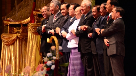 Thời sự chiều ngày 12/11/2014: ASEAN cần chủ động có trách nhiệm hơn nữa trong việc duy trì hòa bình, an ninh và ổn định ở khu vực