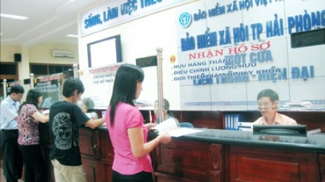 Quốc hội với cử tri ngày 31/7/2014: Nhà nước có chính sách để mở rộng đối tượng tham gia BHXH