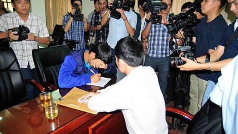 Thời sự trưa ngày 22/7/2014: 6 cầu thủ của Đồng Nai đối mặt với tội nhận hối lộ