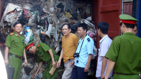 Môi trường và phát triển ngày 31/7/2014: Nhiều quy định chặt chẽ hơn trong quản lý chất thải và phế liệu