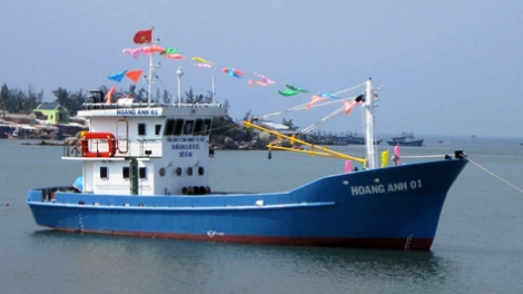 Biển đảo Việt Nam ngày 13/10/2014: Ngư dân dè dặt vay vốn đóng tàu vỏ thép