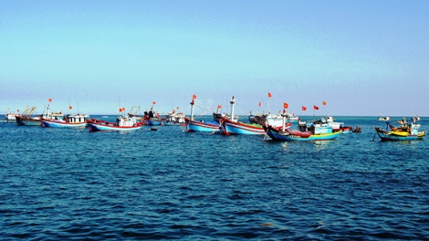Diễn đàn kinh tế ngày 6/7/2014: Đảm bảo an toàn cho ngư dân vươn khơi bám biển