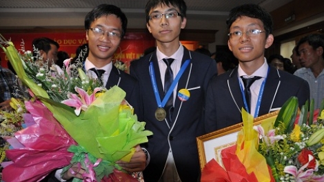 Thời sự trưa ngày 12/7/2014: Việt nam giành 3 huy chương vàng tại Olimpic toán học quốc tế năm 2014