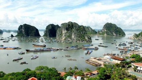 Nuôi trồng thủy sản gắn với du lịch, góc tiếp cận mới ở Vịnh Hạ Long.