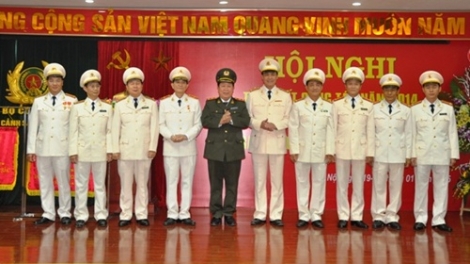 Thời sự đêm ngày 19/01/2015: Ra mắt Cục Cảnh sát giao thông trực thuộc Bộ Công an trên cơ sở sáp nhập Cục Cảnh sát giao thông đường bộ - đường sắt và Cục Cảnh sát giao thông đường thủy