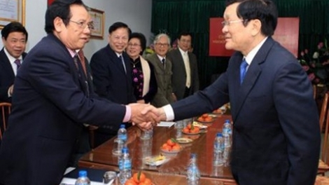 Thời sự đêm ngày 06/01/2015: Chủ tịch nước Trương Tấn Sang thăm và làm việc với Hội Cựu Thanh niên xung phong Việt Nam.