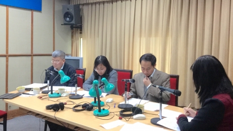 Diễn đàn kinh tế ngày 08/02/2015: Đảm bảo điện cho phát triển kinh tế và đời sống gắn với đảm bảo nguồn nước phục vụ sản xuất nông nghiệp vùng hạ du