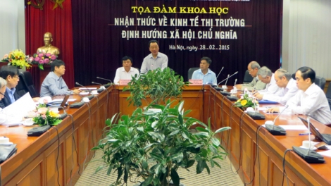 Thời sự chiều ngày 28/02/2015: Tọa đàm khoa học với chủ đề "Nhận thức về kinh tế thị trường định hướng xã hội chủ nghĩa", đã chỉ ra, thực tiễn 30 năm đổi mới ở nước ta chứng minh đầy sức thuyết phục về việc sử dụng kinh tế thị trường làm phương tiện để xây dựng chủ nghĩa xã hội.