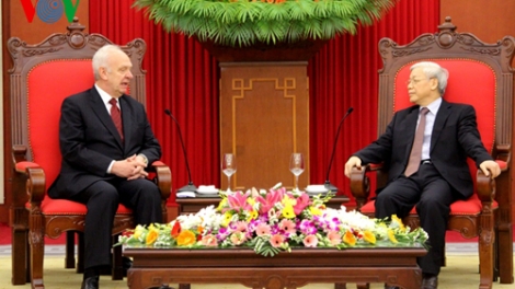 Thời sự đêm ngày 23/3/2015: Tổng Bí thư Nguyễn Phú Trọng tiếp Đại sứ Đặc mệnh toàn quyền Liên bang Nga nhân bắt đầu nhiệm kỳ công tác tại Việt Nam.