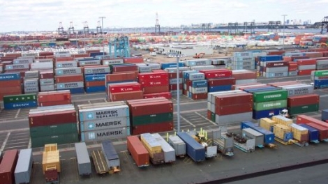 Làm thế nào để xử lý hơn 5000 container tồn đọng tại các cảng biển.
