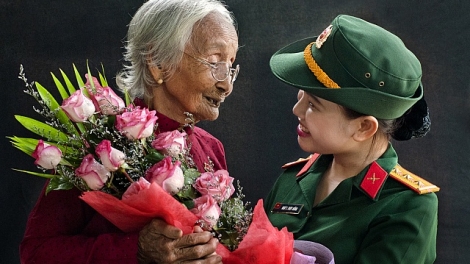 Tâm tình biên giới và hải đảo ngày 07/03/2015: Chào mừng ngày Quốc tế Phụ nữ 8-3.