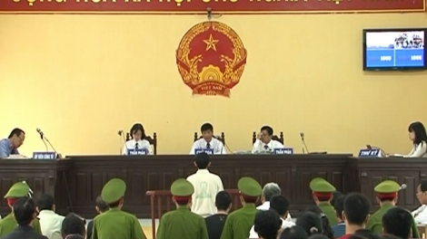 Pháp luật và đời sống ngày 20/4/2015: Vì sao tòa án ít áp dụng hình phạt không tước tự do?