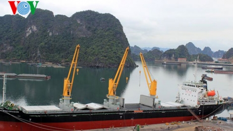 Chính phủ với người dân ngày 21/4/2015: Quảng Ninh đồng hành cùng doanh nghiệp.