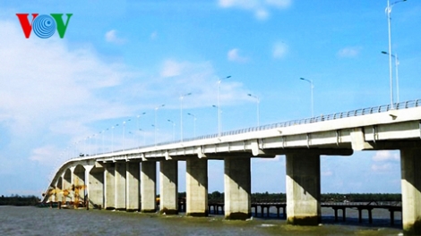 Thời sự trưa ngày 16/5/2015: Thủ tướng Nguyễn Tấn Dũng phát lệnh thông xe cầu Cổ Chiên nối 2 tỉnh Bến Tre - Trà Vinh.