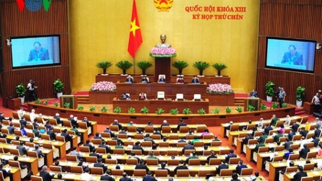 Thời sự trưa ngày 27/6/2015: Đại biểu Quốc hội đánh giá kỳ họp thứ 9, Quốc hội khóa 13 giải quyết được nhiều nội dung lớn.