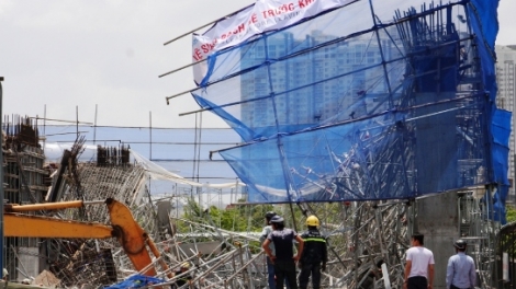 Thời sự đêm ngày 11/7/2015: Thông tin chính thức về sự cố sập giàn giáo làm 8 người thương vong tại Thành phố Hồ Chí Minh