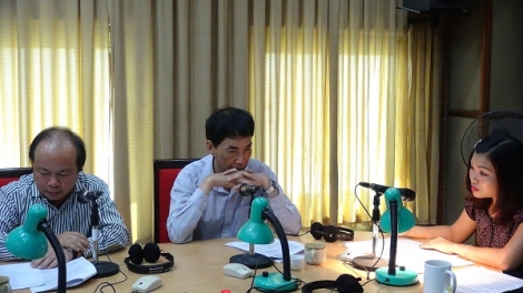 Bàn về giải pháp hỗ trợ thị trường và tăng thu ngân sách 6 tháng cuối năm. (Diễn đàn kinh tế ngày 12/7/2015)