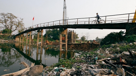 Những thách thức đặt ra cho môi trường nông thôn Việt Nam (Môi trường và phát triển ngày 13/7/2015)