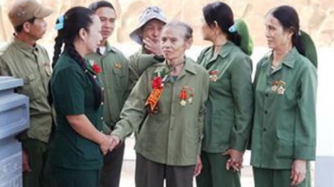 Bất cập trong giải quyết chính sách cho Thanh niên xung phong (Chính phủ với người dân ngày 15/7/2015)