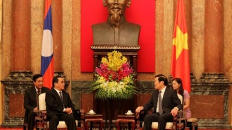 Thời sự trưa ngày 18/7/2015: Chủ tịch nước Trương Tấn Sang tiếp Thủ tướng Lào đang ở thăm và làm việc tại Việt Nam.