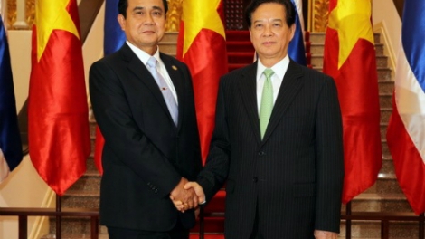 Thời sự trưa ngày 23/7/2015: Thủ tướng Nguyễn Tấn Dũng thăm chính thức Thái Lan, cùng Thủ tướng Thái Lan đồng chủ trì Họp Nội các chung hai nước lần thứ 3.