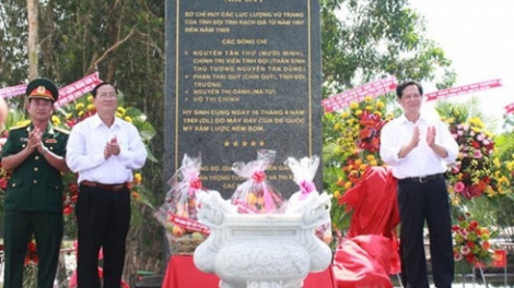 Thời sự chiều ngày 26/7/2015: Tỉnh Kiên Giang tổ chức lễ dựng Bia Di tích Sở Chỉ huy các lực lượng vũ trang của Tỉnh đội Rạch Giá tại Kiên Giang trong kháng chiến chống Mỹ giai đoạn 1967- 1969