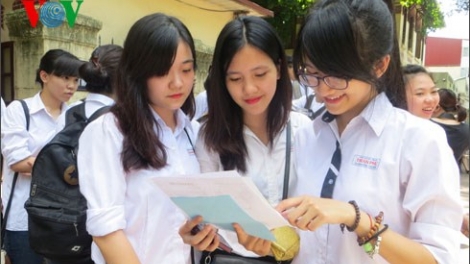Thời sự trưa ngày 31/7/2015: Bộ Giáo dục và Đào tạo ban hành hướng dẫn các trường tổ chức xét tuyển đại học, cao đẳng năm nay.