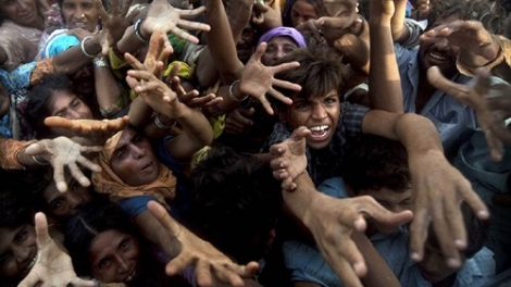 Thời sự đêm ngày 7/7/2015: Vẫn còn 800 triệu người trên thế giới đang sống trong cảnh nghèo cùng cực hoặc bị thiếu ăn.