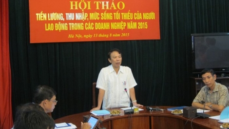 Thời sự chiều ngày 13/8/2015: Có đủ căn cứ để kiên quyết giữ mức tăng lương tối thiểu năm 2016 vào vào khoảng 16,8%.
