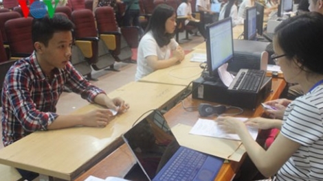 Nếu không cẩn trọng, thí sinh điểm cao vẫn có thể trượt đại học (Theo dòng thời sự ngày 4/8/2015)