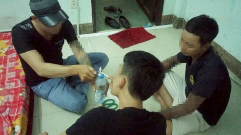 Hiểm họa khôn lường từ ma túy đá: Những khó khăn trong quản lý đối tượng nghiện hiện nay (24/10/2016)