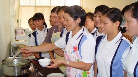 Tư vấn giúp việc gia đình tại Ả-Rập Xê út (28/10/2016)