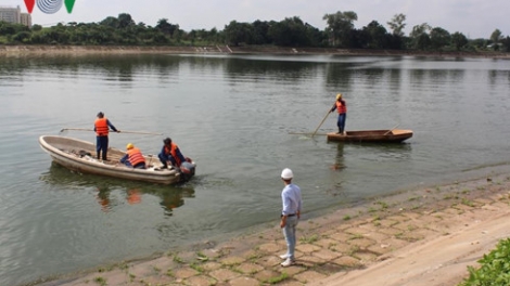 Lãnh đạo quận Hoàng Mai, Hà Nội báo cáo chính thức về việc cá chết bất thường tại hồ Linh Đàm (Thời sự đêm 27/10/2016)