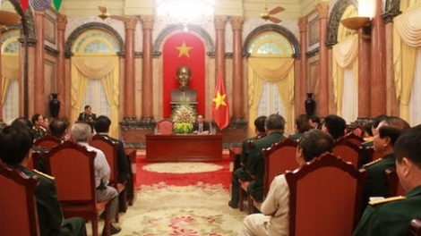 Chủ tịch nước Trần Đại Quang tiếp đoàn cựu chiến binh giúp nhau giảm nghèo, làm kinh tế giỏi (Thời sự đêm 13/10/2016)