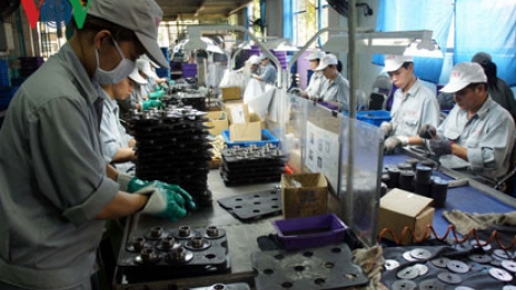 Việc điều chỉnh tuổi nghỉ hưu không áp dụng đối với tất cả các đối tượng và cũng cần cân nhắc đối với những người giữ chức vụ lãnh đạo (Thời sự chiều 28/10/2016)