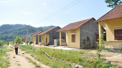 Di dân tái định cư: Thiếu đất sản xuất (7/11/2016)