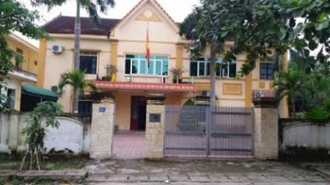 Bộ Giáo dục và Đào tạo đề nghị Ủy ban nhân dân tỉnh Hà Tĩnh kiểm tra, làm rõ thông tin điều động giáo viên phục vụ sự kiện, hội nghị.(14/11/2016)