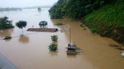 Hà Tĩnh, Quảng Bình: Gượng dậy sau lũ dữ (12/11/2016)