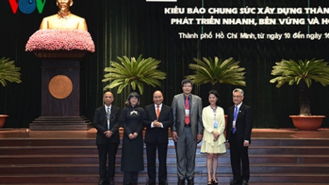 Ở đâu có người Việt, ở đó có Việt Nam (14/11/2016)