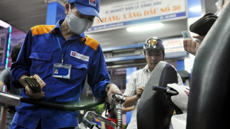 Giá xăng RON 92 đã tăng 47 đồng/lít từ chiều nay (Thời sự đêm 4/11/2016)