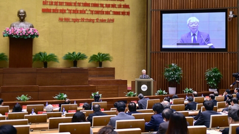 Chăm lo xây dựng Đảng để có đội ngũ cán bộ vì dân (13/12/2016)