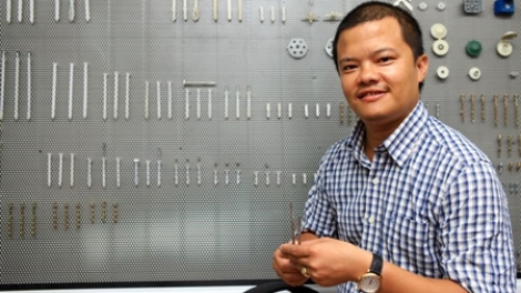 Trải nghiệm và chia sẻ của Doanh nhân trẻ Phạm Trung Hiếu qua câu chuyện: Hiếu Song Nam và con đường ốc vít. (28/4/2016)