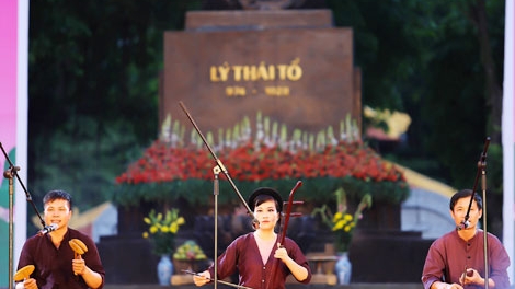 Nhà nghiên cứu âm nhạc Nguyễn Quang Long - Người mang nghệ thuật hát Xẩm đến gần hơn với khán giả.