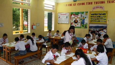Đổi mới giáo dục bắt đầu từ việc nâng cao chất lượng đội ngũ giáo viên (23/5/2016)