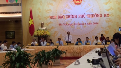 Thứ trưởng Bộ Công thương Đỗ Thắng Hải cho biết, số hóa chất nhập về của khu công nghiệp Formosa, Hà Tĩnh là đúng quy định. (Thời sự đêm 05/5/2016)